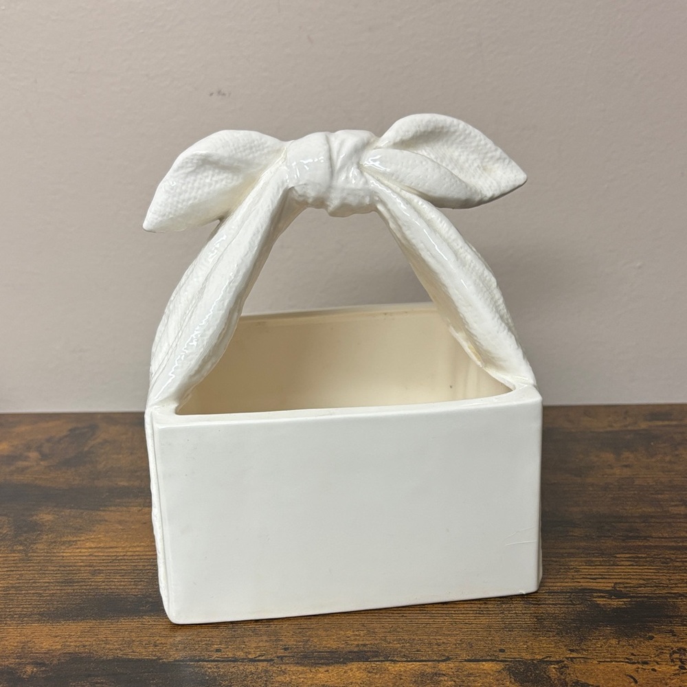 Vintage Bow Handle Planter